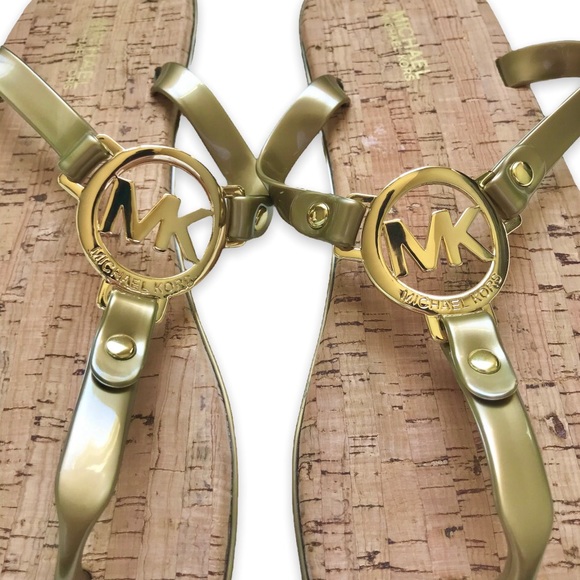 Michael Kors gold sandals - Picture 2 of 6
